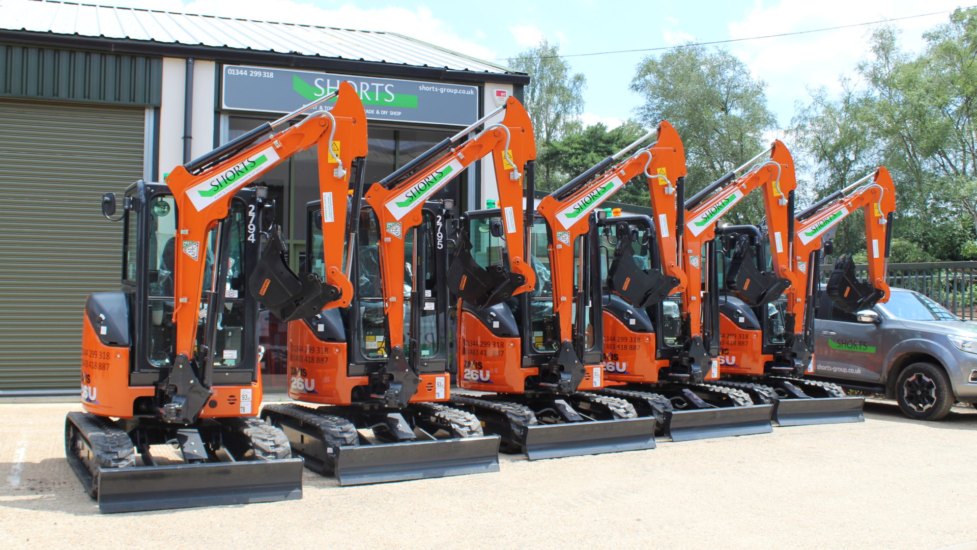 NEW 6 Mini Diggers | Shorts Group
